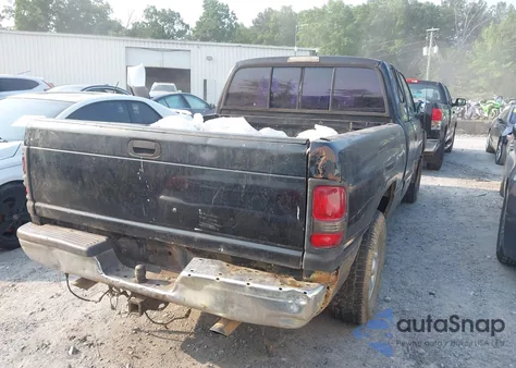 1996 Dodge Ram 1500 из США, поврежденный, VIN 3B7HC13Y2TG165050